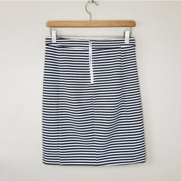 Stitch Fix 41 Hawthorn | Black White Walt Striped Skirt Size Small - Picture 5 of 6